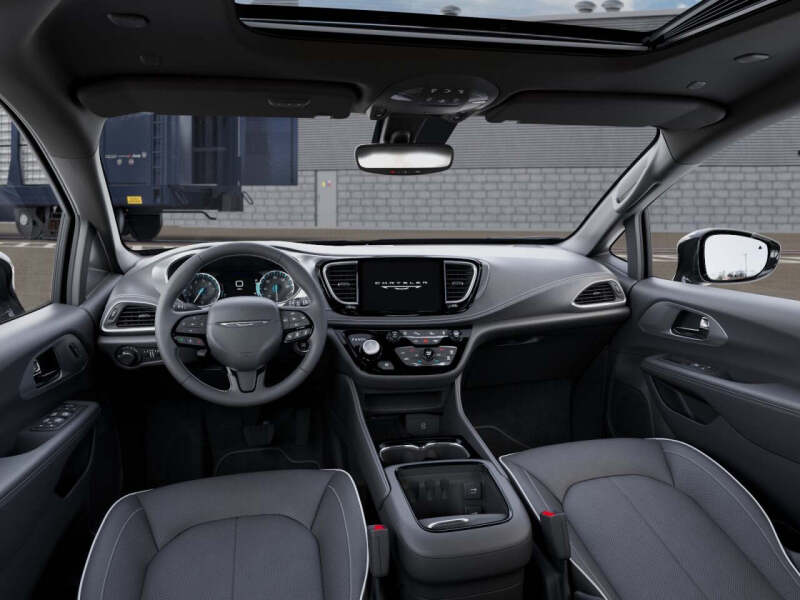 2027 Chrysler Pacifica Limited