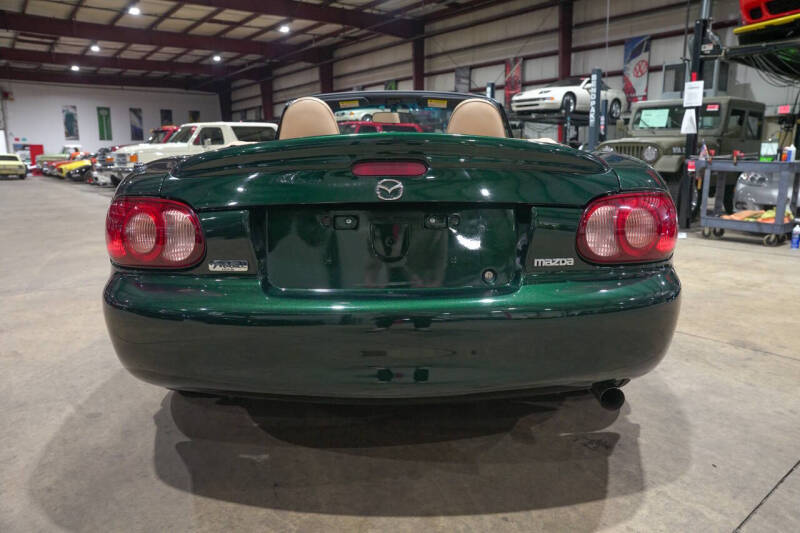 2002 Mazda MX-5 Miata LS