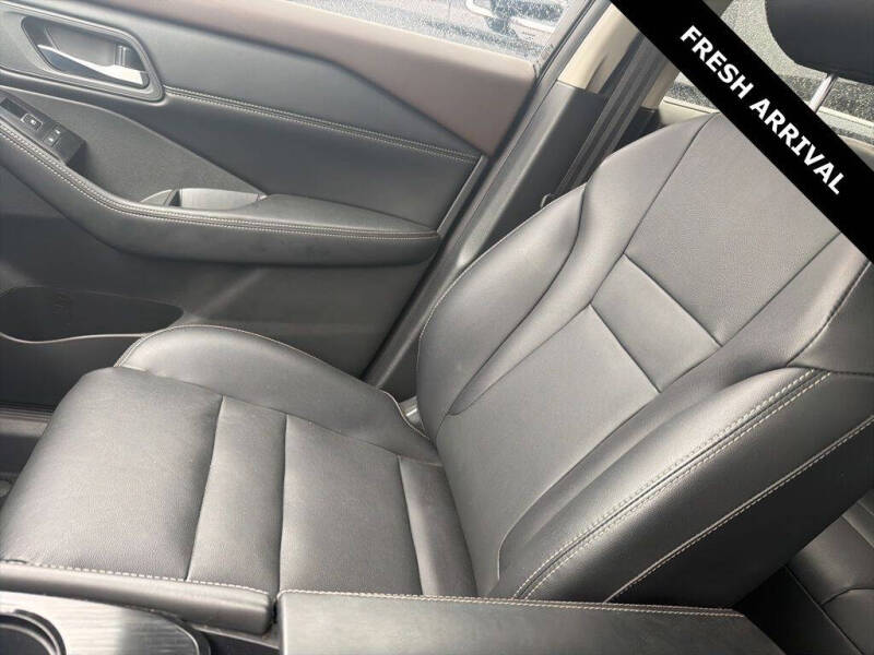 2022 Nissan Rogue SL