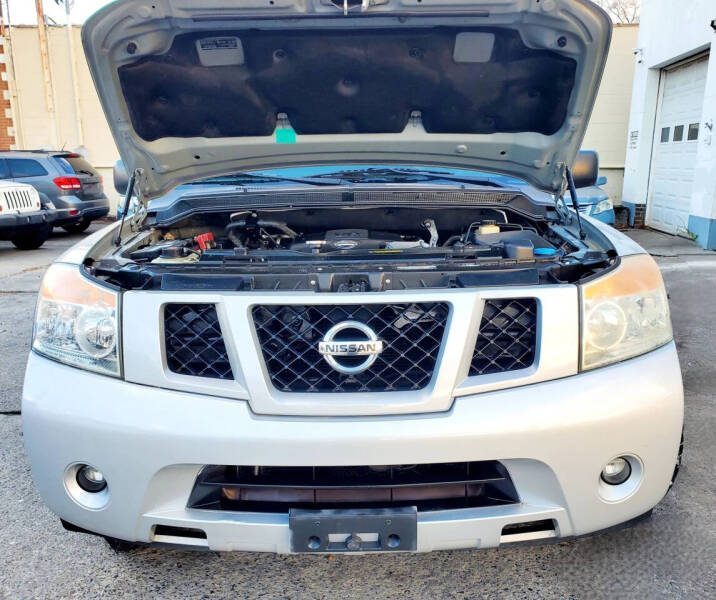 2014 Nissan Armada