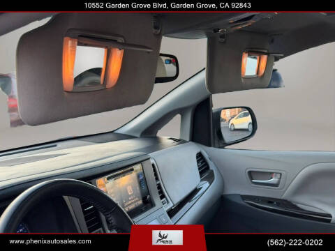 2015 Toyota Sienna