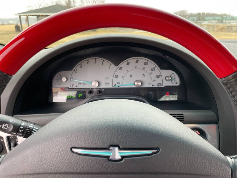 2002 Ford Thunderbird Deluxe