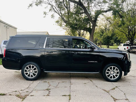 2017 GMC Yukon XL SLT