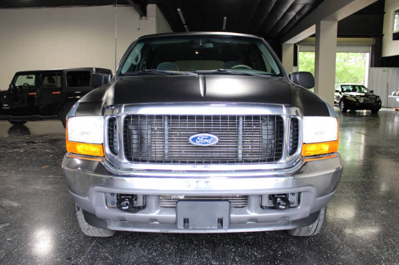 2000 Ford Excursion XLT