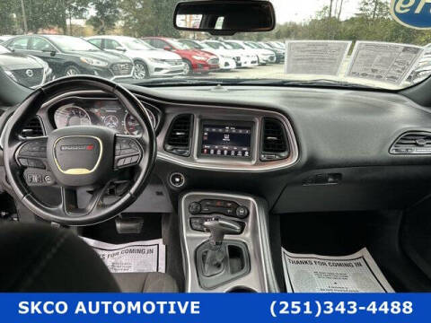 2019 Dodge Challenger SXT