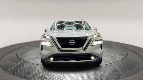 2022 Nissan Rogue SL