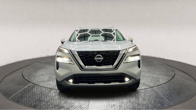 2022 Nissan Rogue SL