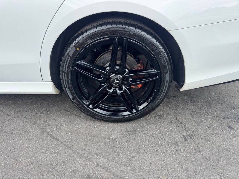 2018 Mercedes-Benz E-Class E 300