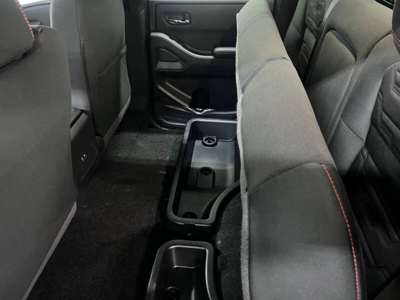 2025 Nissan Frontier