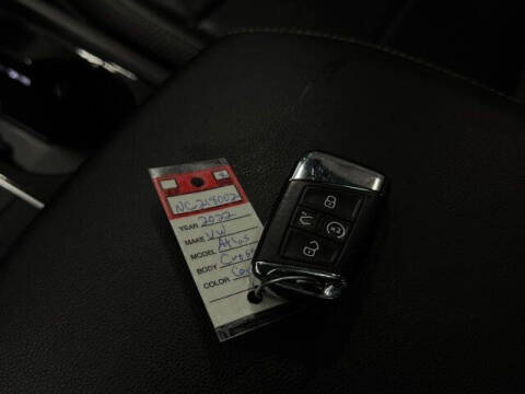 2022 Volkswagen Atlas Cross Sport V6 SEL R-Line 4Motion