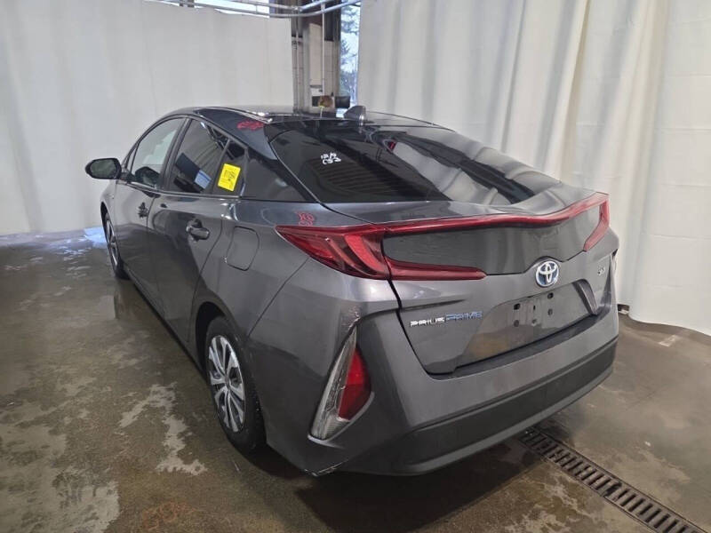 2021 Toyota Prius Prime XLE