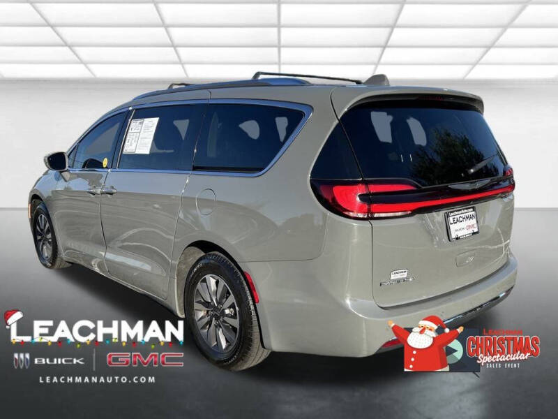 2021 Chrysler Pacifica Touring L