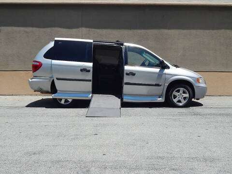 2006 Dodge Grand Caravan for sale at Gilroy Motorsports in Gilroy CA
