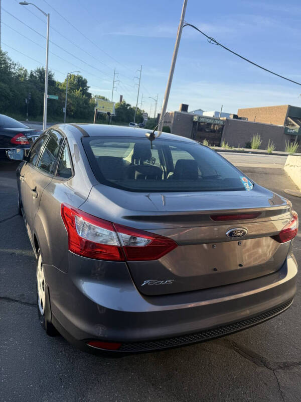 2014 Ford Focus S