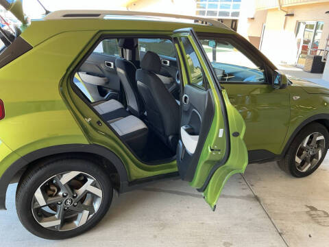 2024 Hyundai Venue SEL