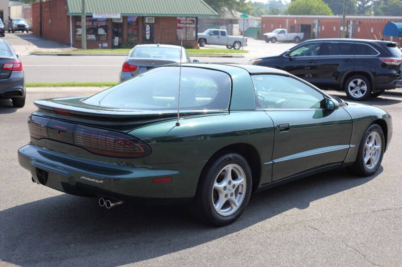 1996 Pontiac Firebird null photo 8