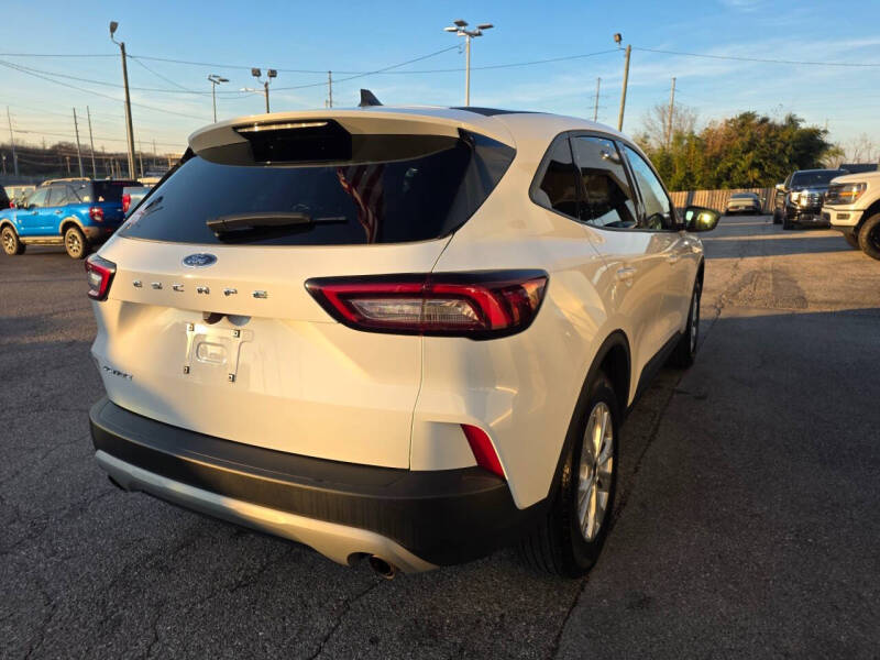 2025 Ford Escape Active