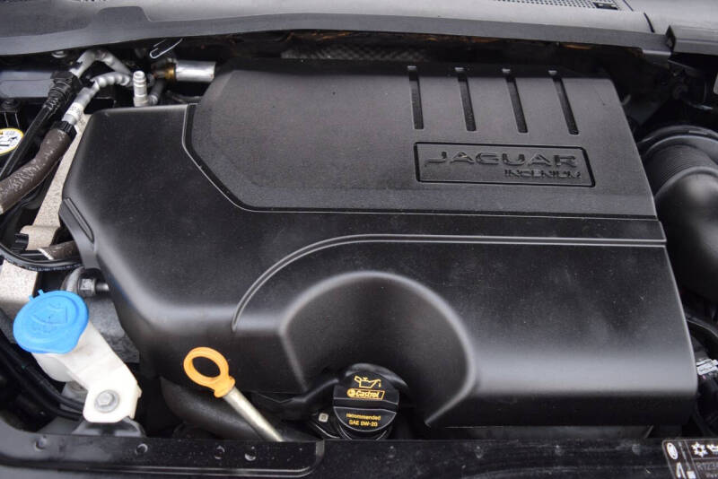 2018 Jaguar E-PACE P250 SE