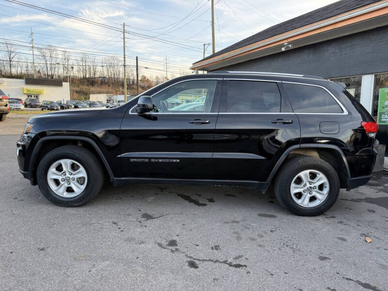 2017 Jeep Grand Cherokee Laredo