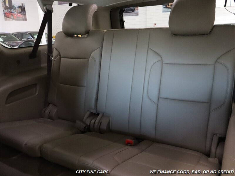 2019 GMC Yukon XL SLT