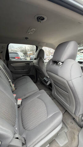 2014 Chevrolet Traverse LS
