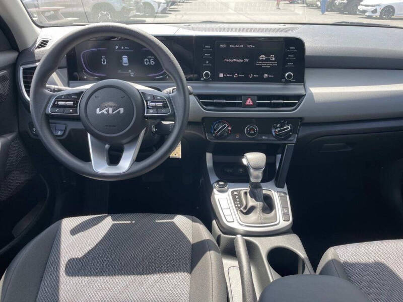 2026 Kia Seltos LX