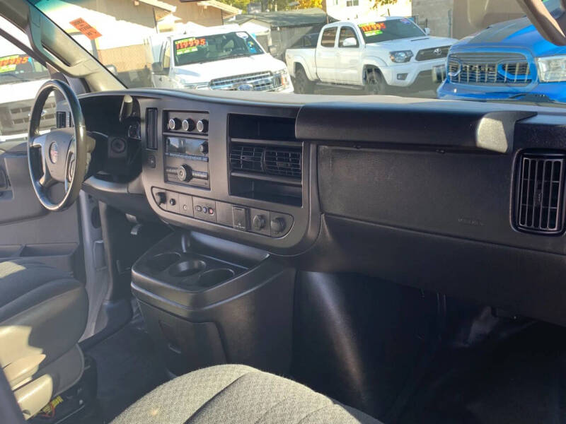 2019 GMC Savana 3500