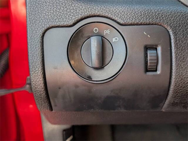 2014 Ford Mustang V6