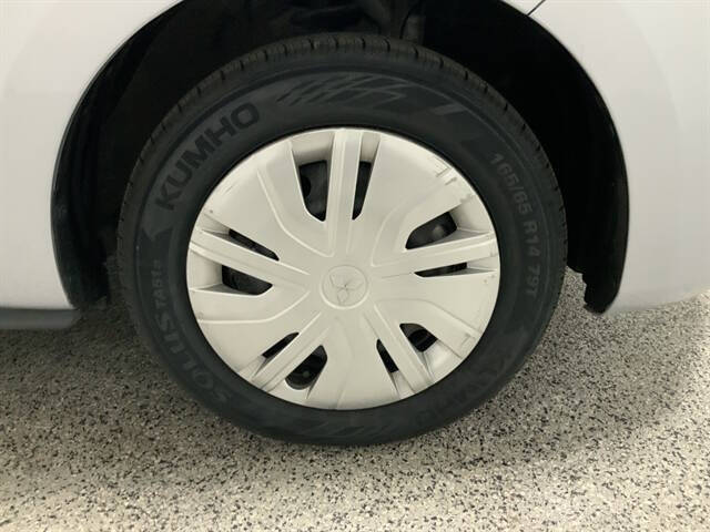 2024 Mitsubishi Mirage LE