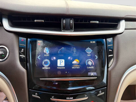 2014 Cadillac XTS Luxury Collection