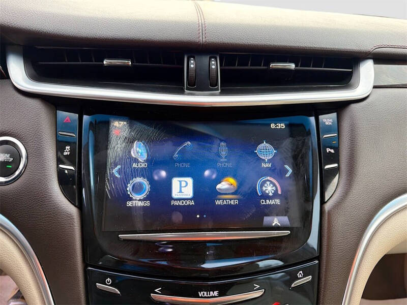 2014 Cadillac XTS Luxury Collection