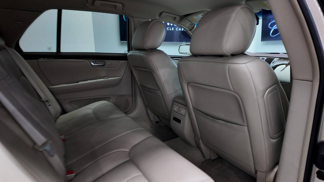 2009 Cadillac DTS 42