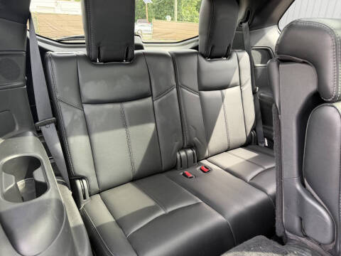 2017 Nissan Pathfinder SL