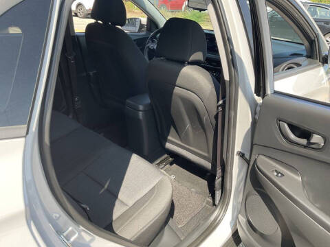 2022 Hyundai Kona SEL