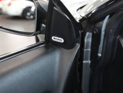 2011 Chrysler 200 S