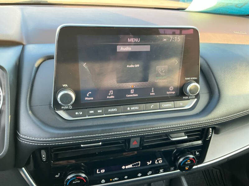 2022 Nissan Rogue SV