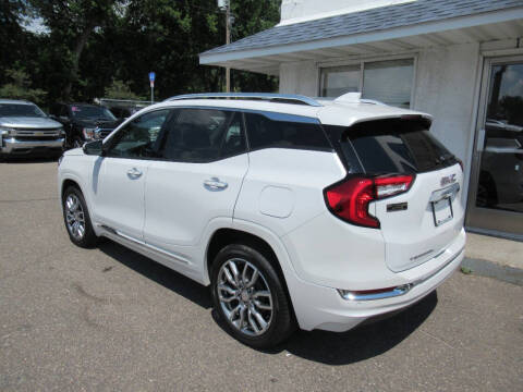 2024 GMC Terrain Denali