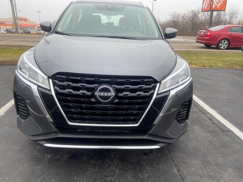 2024 Nissan Kicks SV