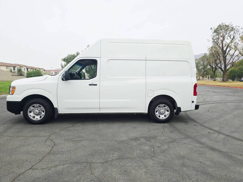 2017 Nissan NV