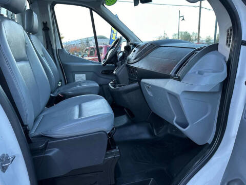 2018 Ford Transit 250