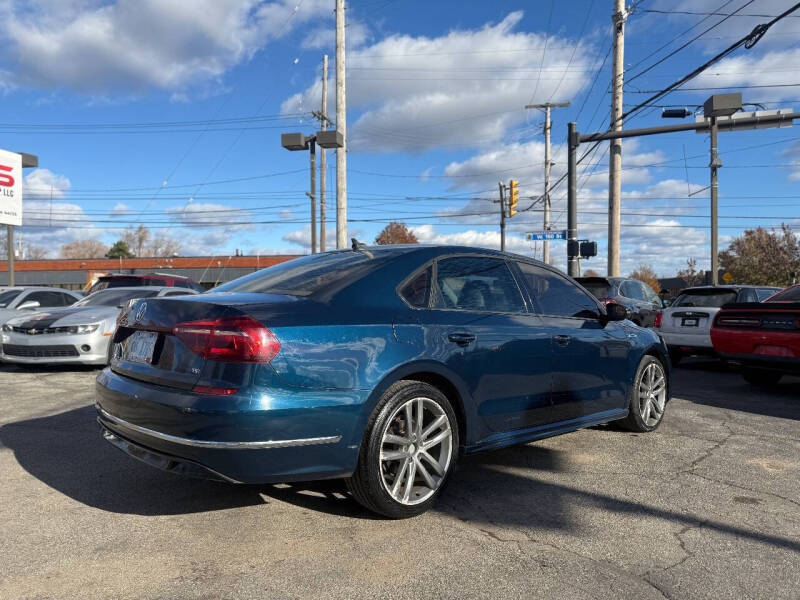 2018 Volkswagen Passat 2.0T R-Line