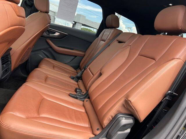 2021 Audi Q7 quattro Premium 55 TFSI