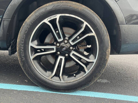 2014 Ford Explorer Sport