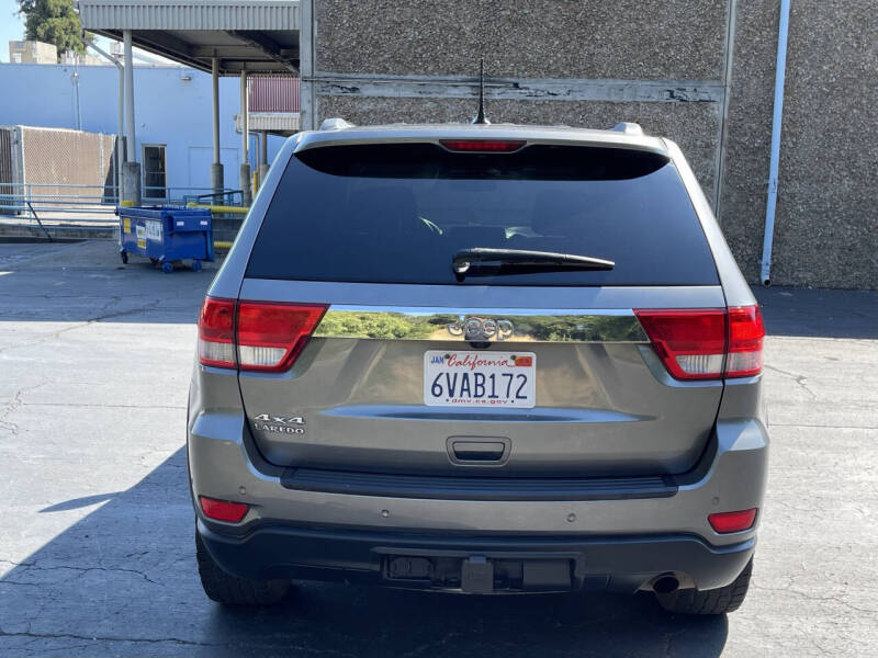 2012 Jeep Grand Cherokee Laredo