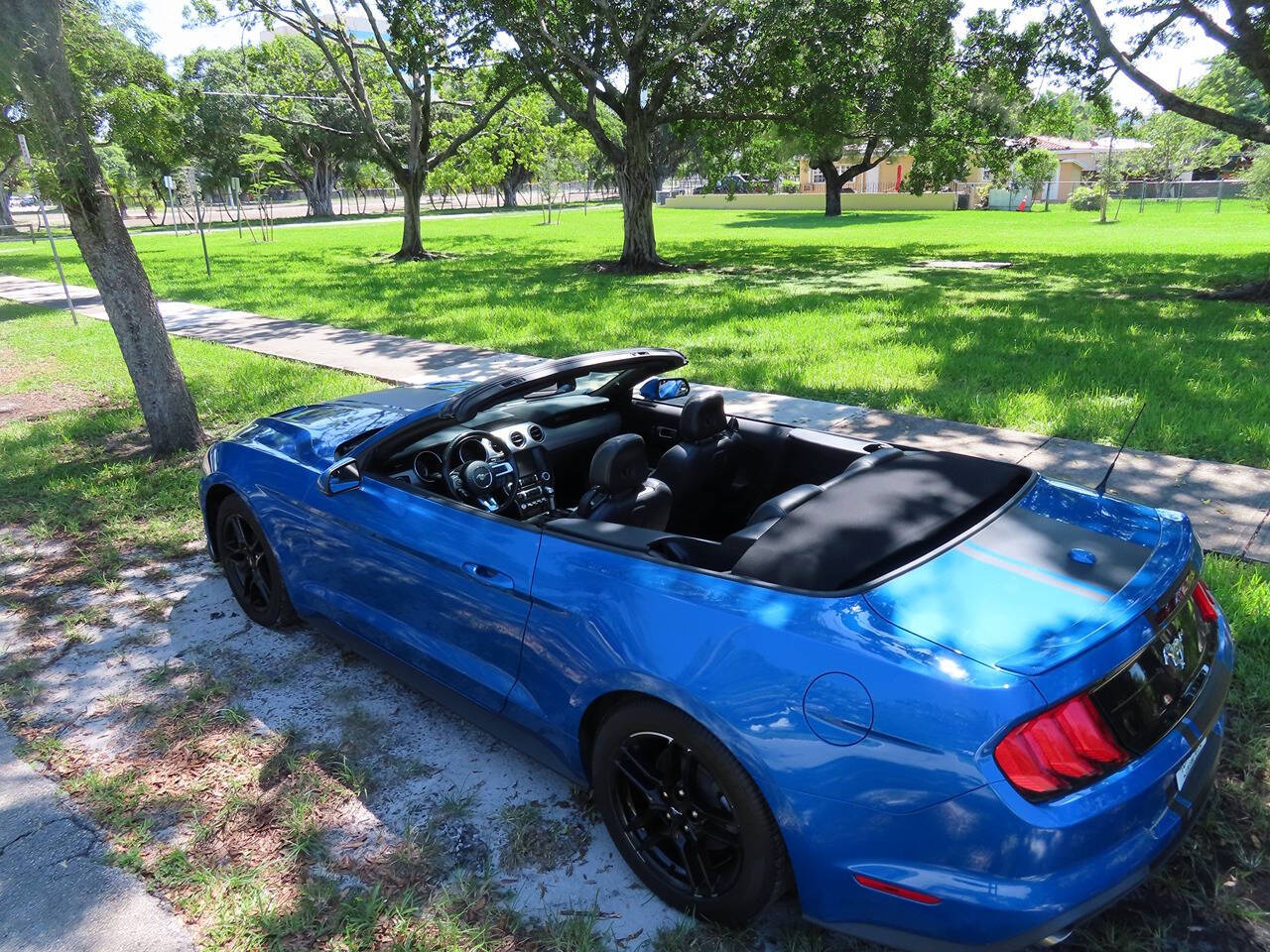 2020 Ford Mustang for sale at Supreme Auto Vendors LLC in Davie, FL