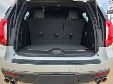 2023 GMC Yukon Denali Ultimate