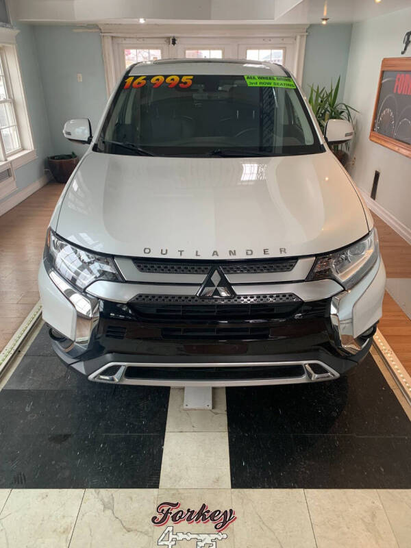 2020 Mitsubishi Outlander SE