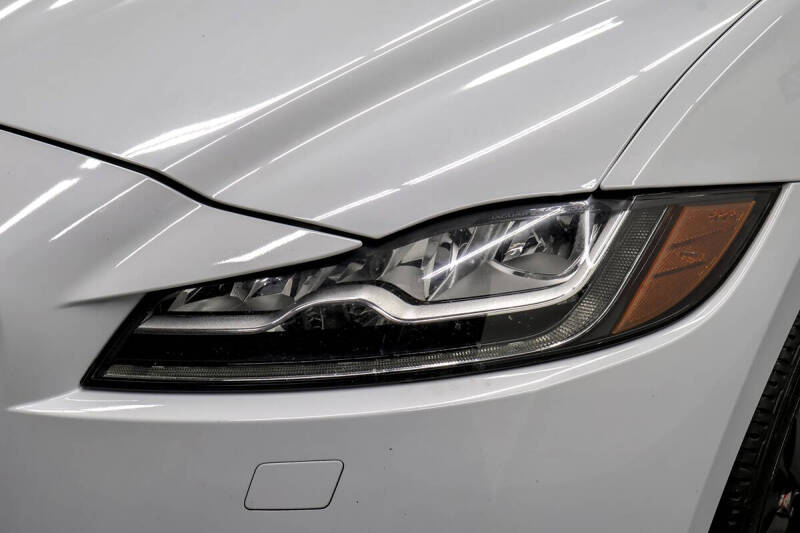 2018 Jaguar F-PACE 35t R-Sport