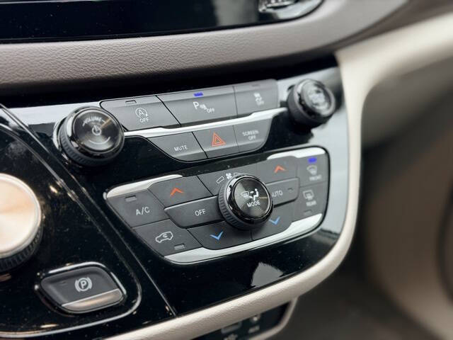 2018 Chrysler Pacifica Touring Plus