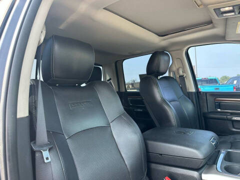 2016 RAM 1500 Laramie